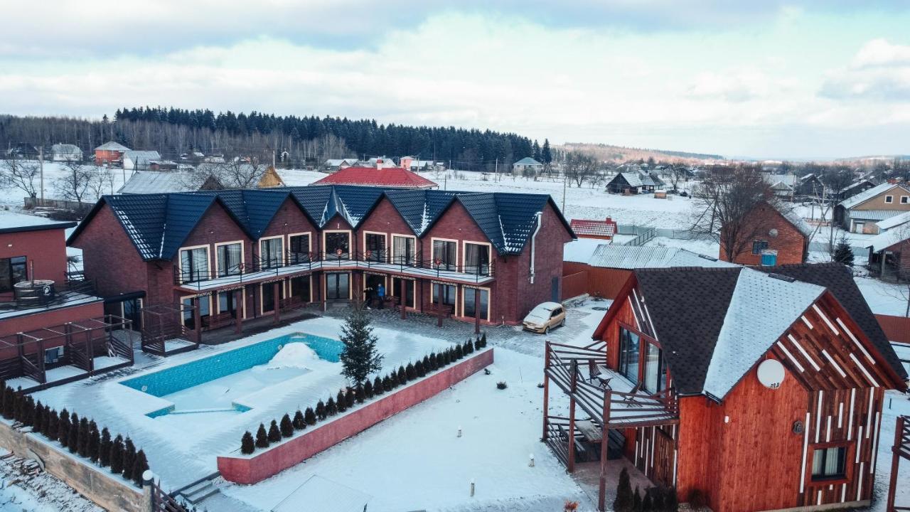 Four Seasons In Carpathians Hotel Migovo Bagian luar foto